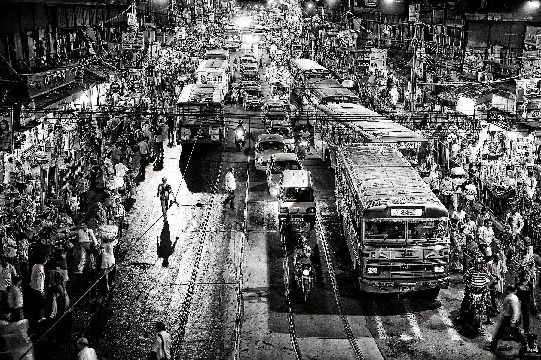 A Busy Street, Kolkata